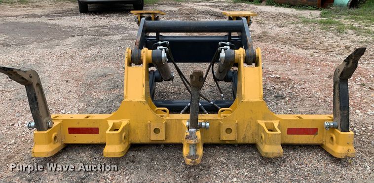 image for item KX9969 John Deere ripper / scarifier