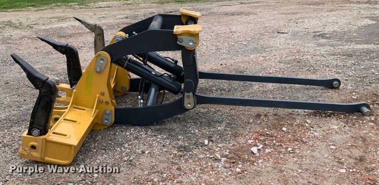 image for item KX9969 John Deere ripper / scarifier