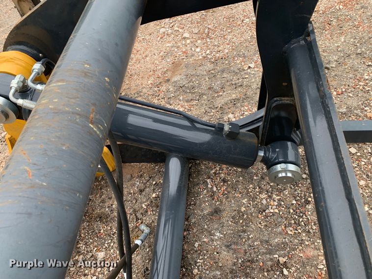 image for item KX9969 John Deere ripper / scarifier