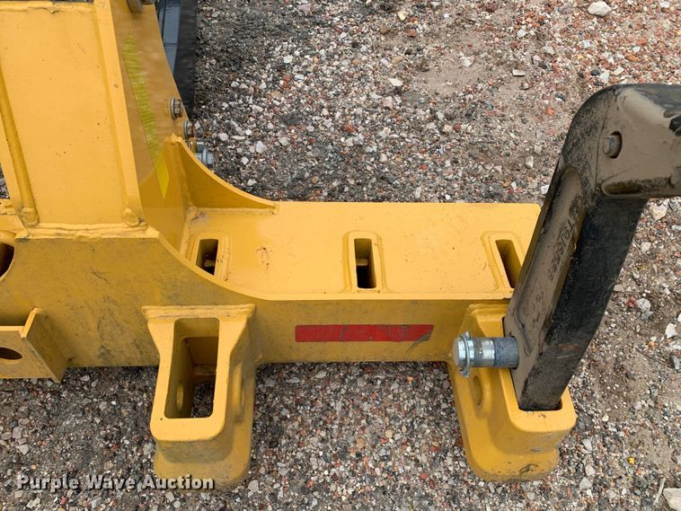 image for item KX9969 John Deere ripper / scarifier