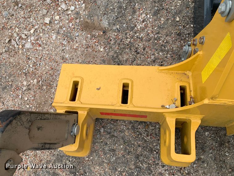 image for item KX9969 John Deere ripper / scarifier