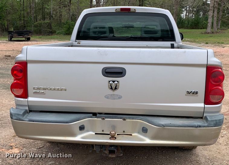 image for item KX9970 2006 Dodge Dakota SLT Quad Cab pickup truck