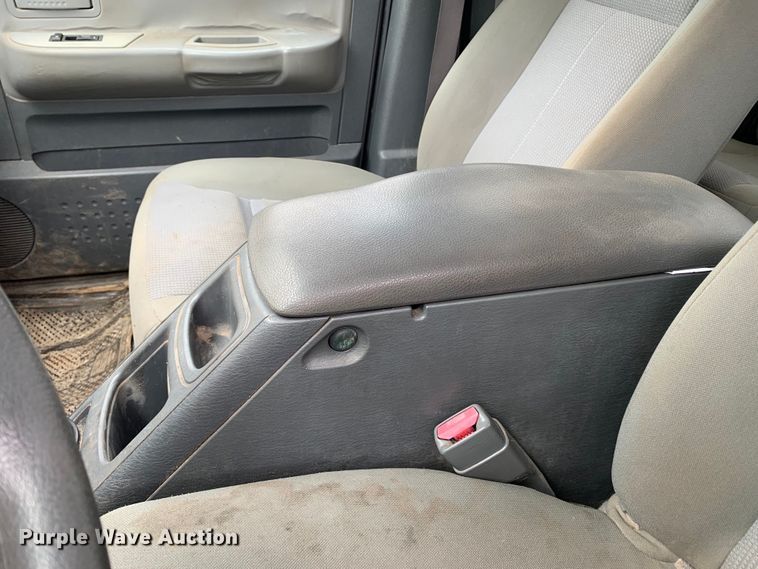 image for item KX9970 2006 Dodge Dakota SLT Quad Cab pickup truck