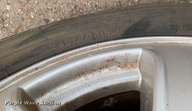 image for item KX9970 2006 Dodge Dakota SLT Quad Cab pickup truck