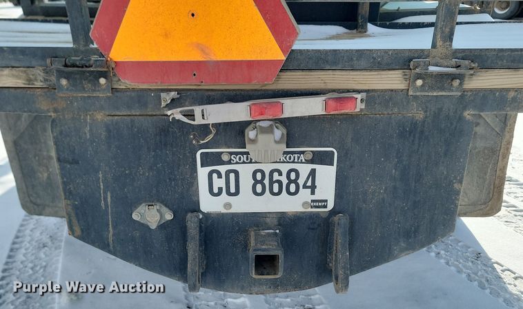 image for item LA9668 1992 Ford  LNT8000 sprayer truck