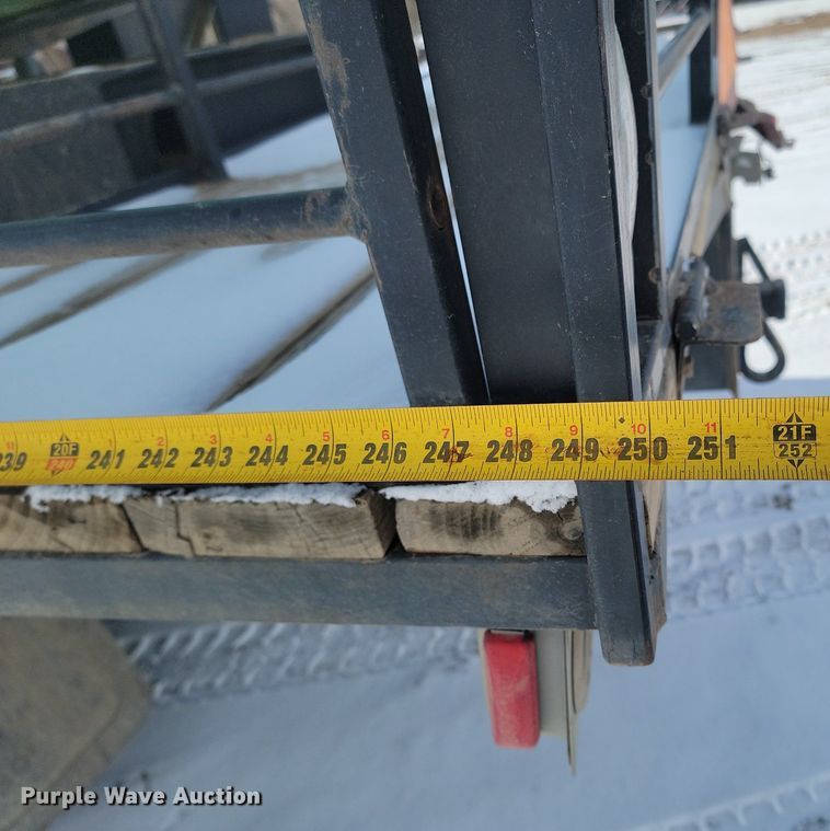 image for item LA9668 1992 Ford  LNT8000 sprayer truck