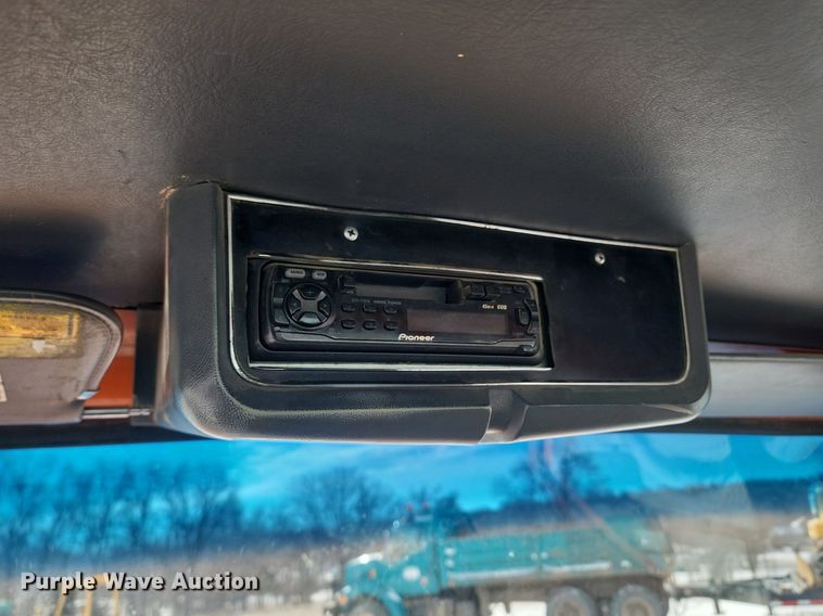 image for item LA9668 1992 Ford  LNT8000 sprayer truck