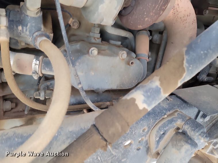 image for item LA9668 1992 Ford  LNT8000 sprayer truck