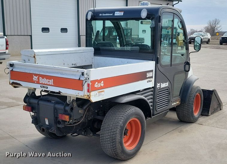 image for item LA9746 2018 Bobcat 5600 Toolcat utility vehicle