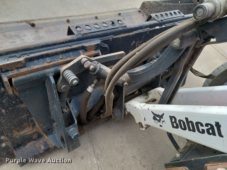 image for item LA9746 2018 Bobcat 5600 Toolcat utility vehicle