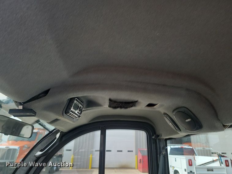 image for item LA9746 2018 Bobcat 5600 Toolcat utility vehicle