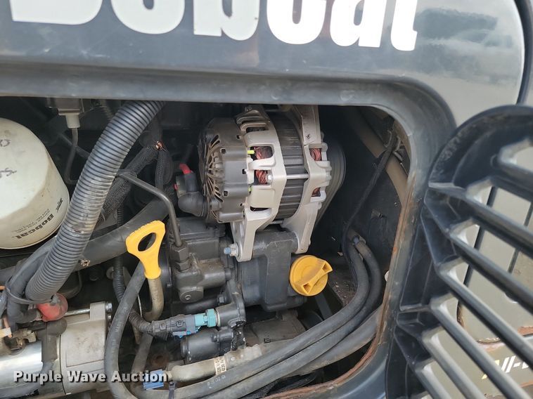 image for item LA9746 2018 Bobcat 5600 Toolcat utility vehicle