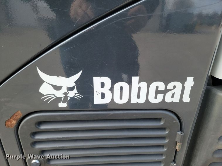 image for item LA9746 2018 Bobcat 5600 Toolcat utility vehicle