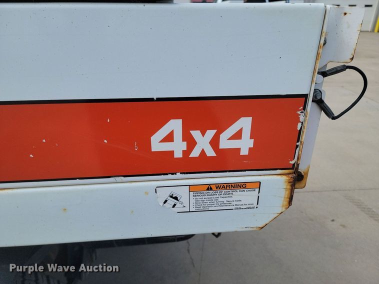 image for item LA9746 2018 Bobcat 5600 Toolcat utility vehicle