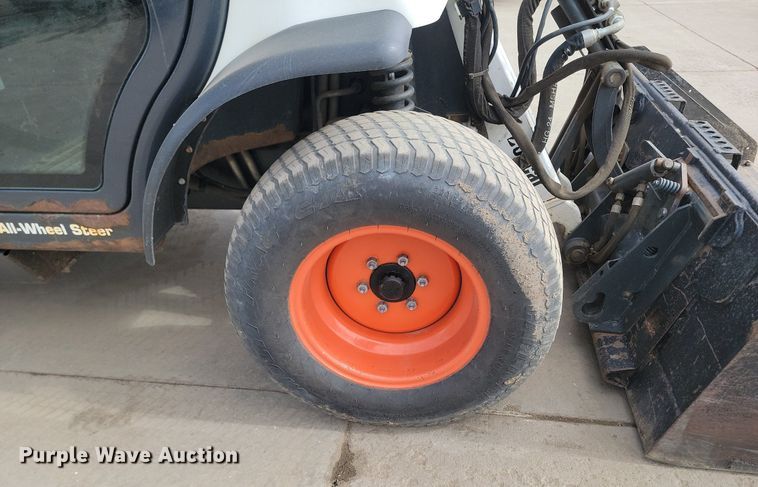 image for item LA9746 2018 Bobcat 5600 Toolcat utility vehicle