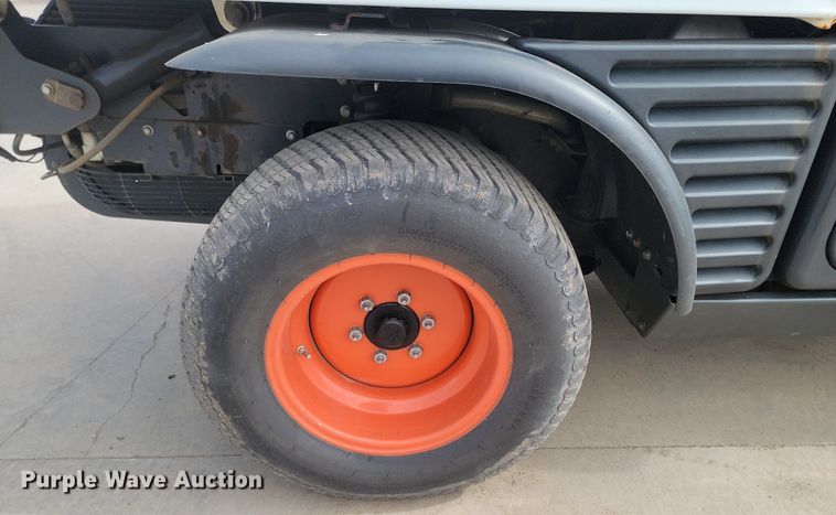 image for item LA9746 2018 Bobcat 5600 Toolcat utility vehicle