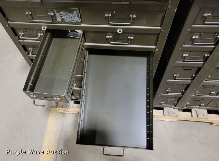 image for item LC9884 (5) Bolt bins