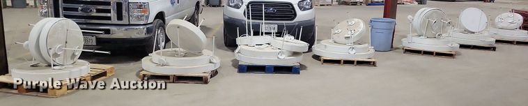 image for item LC9885 Shop lights