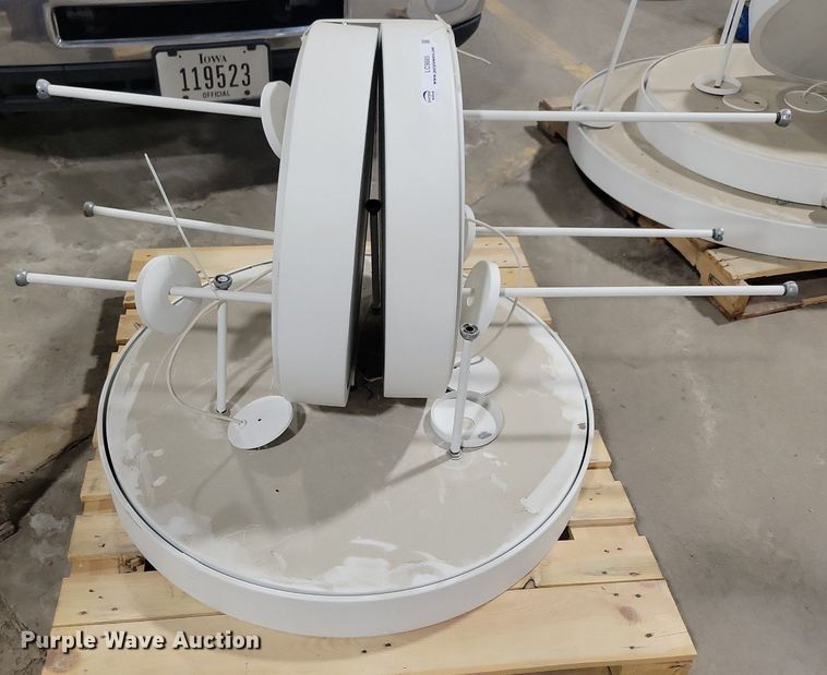 image for item LC9885 Shop lights