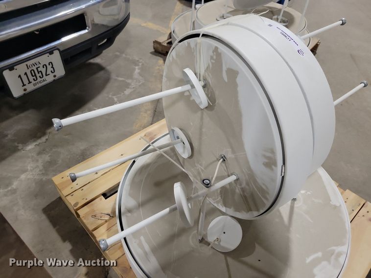 image for item LC9885 Shop lights