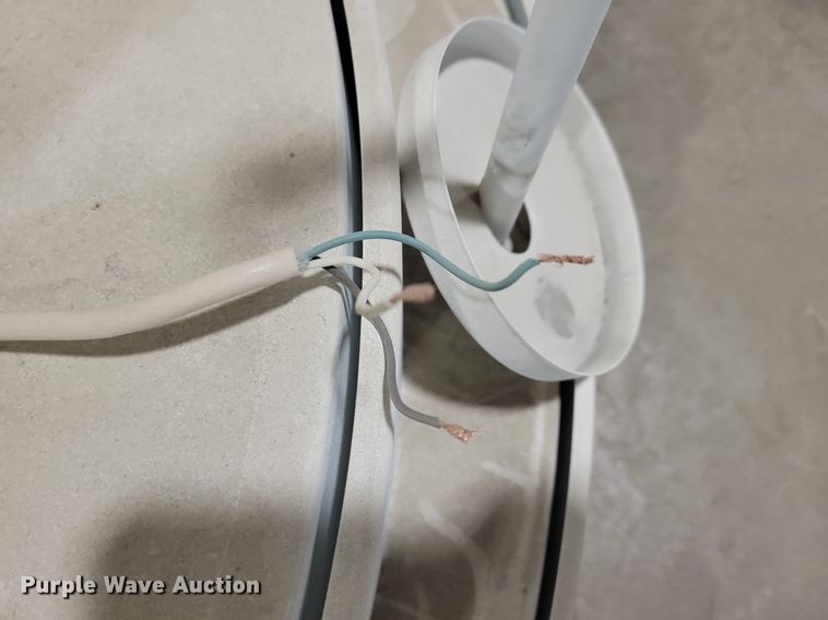 image for item LC9885 Shop lights