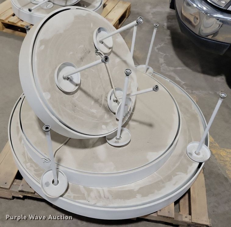 image for item LC9885 Shop lights