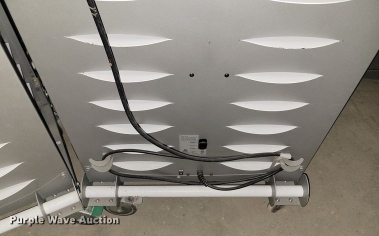 image for item LC9890 (18) charging stations