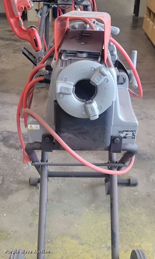 Ridgid 300 Compact threading machine in Des Moines, IA Item LC9901