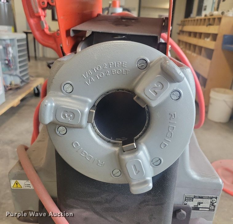 Ridgid 300 Compact threading machine in Des Moines, IA Item LC9901