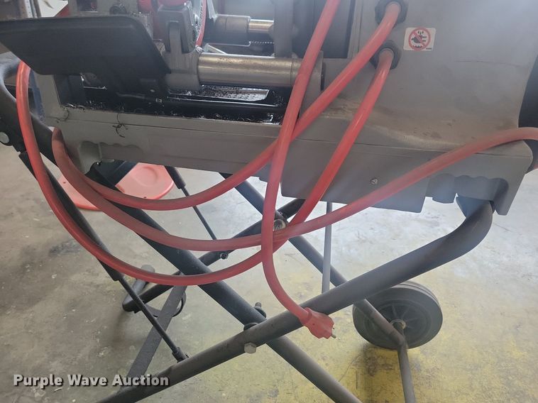 Ridgid 300 Compact threading machine in Des Moines, IA Item LC9901