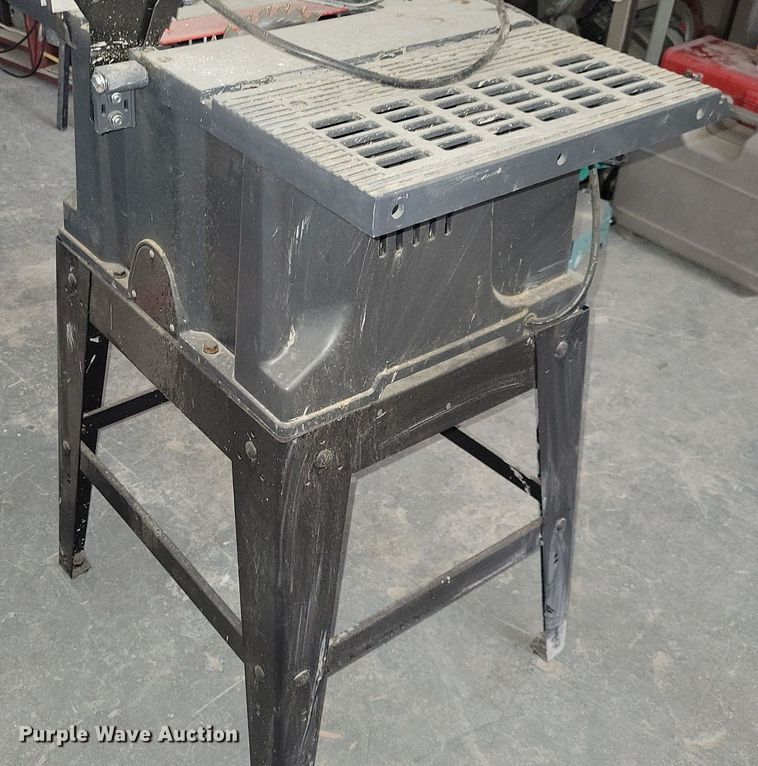 image for item LC9904 Craftsman 10