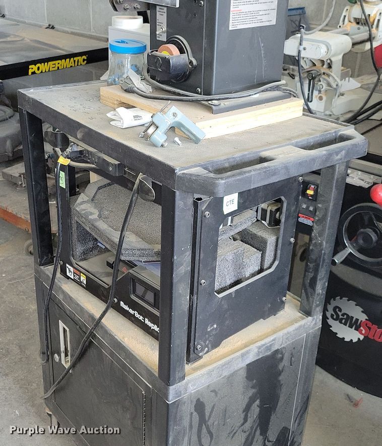 Tools in Des Moines, IA | Item LC9908 sold | Purple Wave