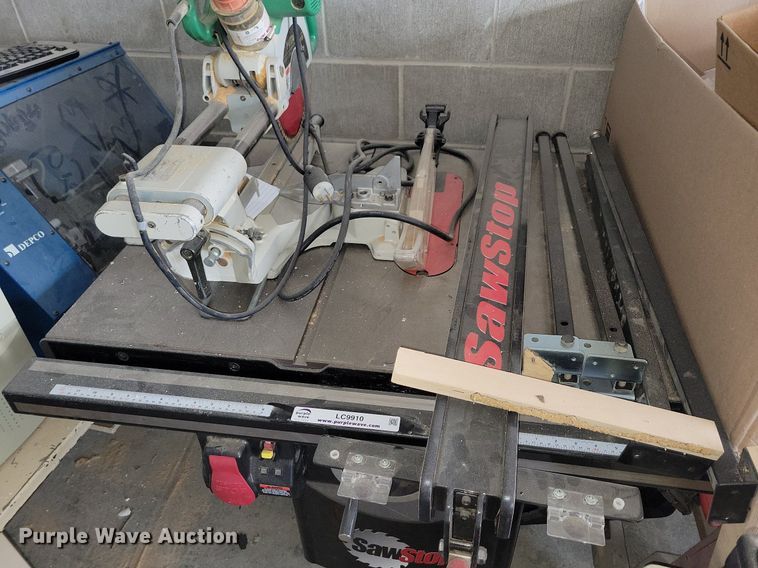 image for item LC9910 Saws