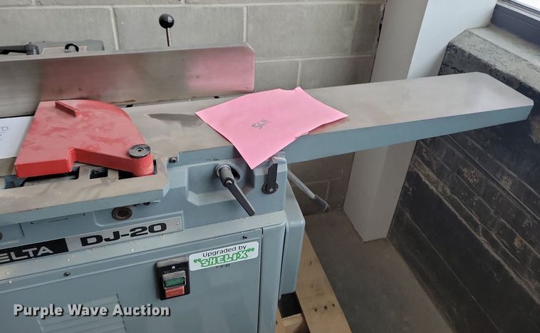 image for item LC9914 Delta DJ-20 jointer