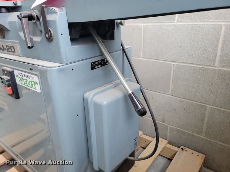 image for item LC9914 Delta DJ-20 jointer