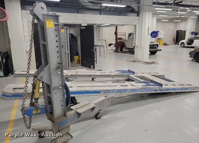 image for item LC9916 DUZ-MOR Pro Liner frame straightener