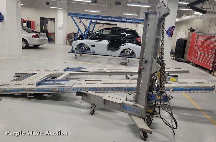 image for item LC9916 DUZ-MOR Pro Liner frame straightener