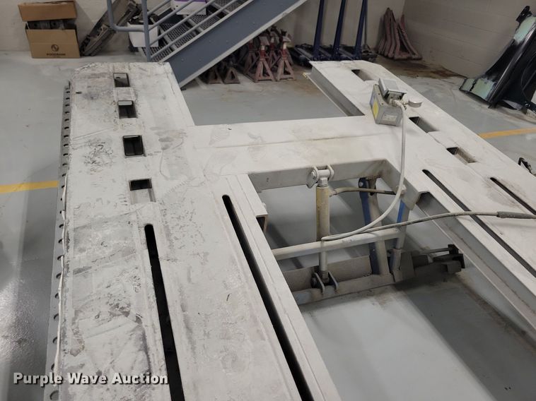 image for item LC9916 DUZ-MOR Pro Liner frame straightener