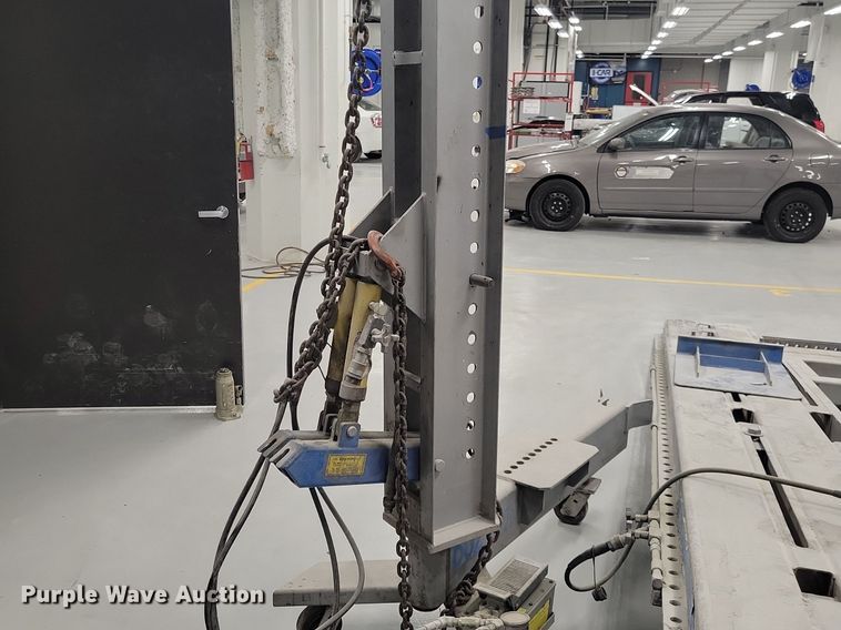 image for item LC9916 DUZ-MOR Pro Liner frame straightener