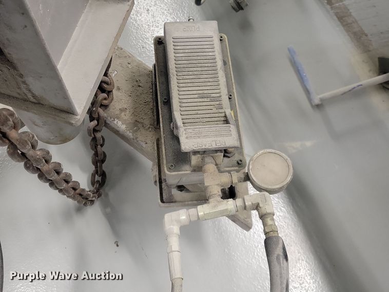 image for item LC9916 DUZ-MOR Pro Liner frame straightener