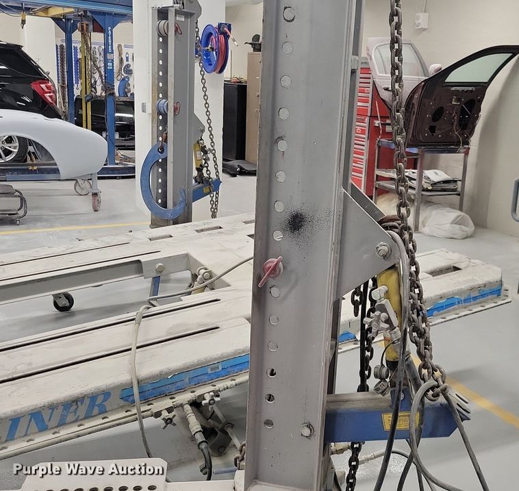 image for item LC9916 DUZ-MOR Pro Liner frame straightener