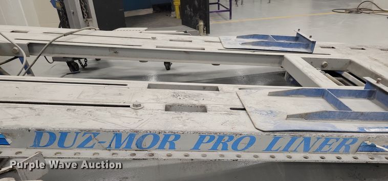 image for item LC9916 DUZ-MOR Pro Liner frame straightener