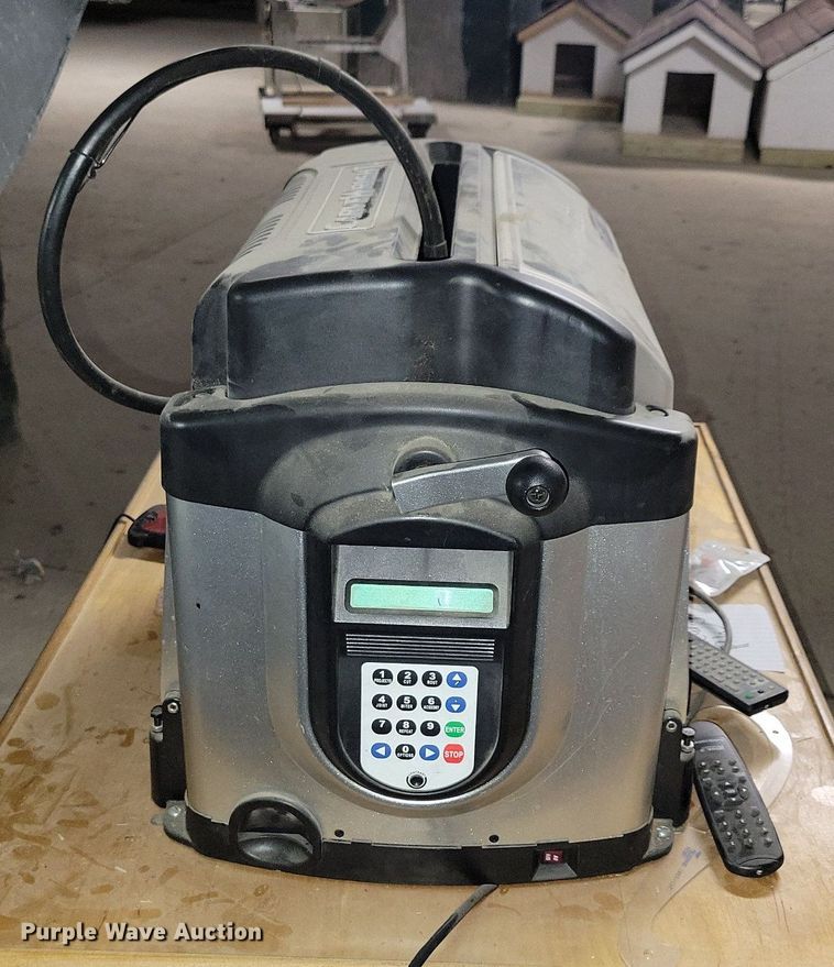 image for item LC9918 CarveWright planer