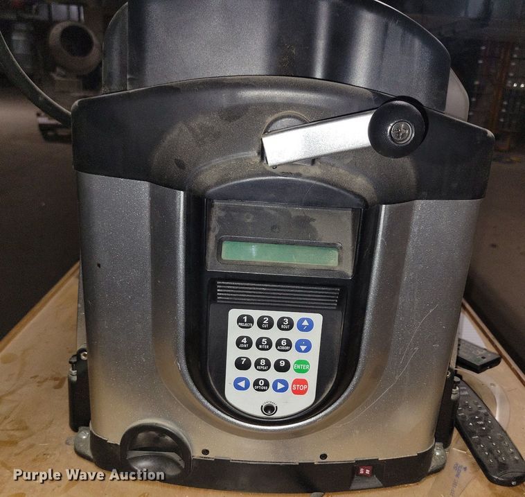 image for item LC9918 CarveWright planer