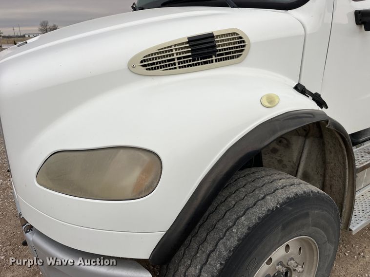 image for item LD9354 2010 Freightliner  Business Class M2 vacuum truck