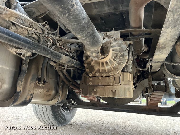 image for item LD9354 2010 Freightliner  Business Class M2 vacuum truck