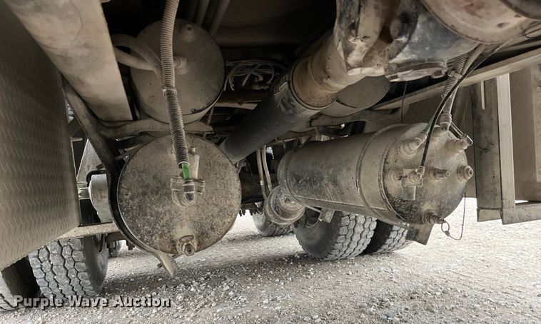 image for item LD9354 2010 Freightliner  Business Class M2 vacuum truck