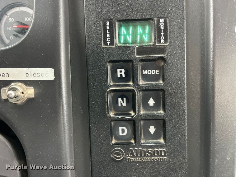 image for item LD9354 2010 Freightliner  Business Class M2 vacuum truck