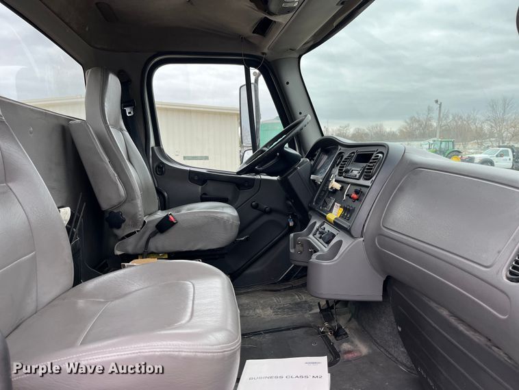 image for item LD9354 2010 Freightliner  Business Class M2 vacuum truck