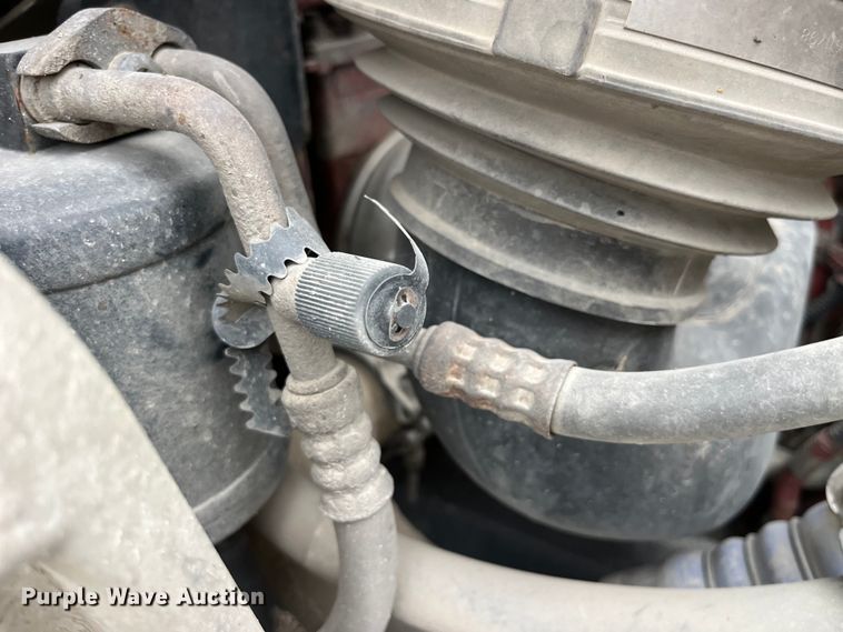 image for item LD9354 2010 Freightliner  Business Class M2 vacuum truck